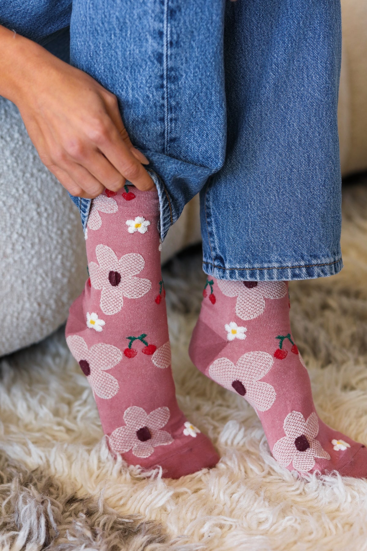 Mauve Floral Crew Socks