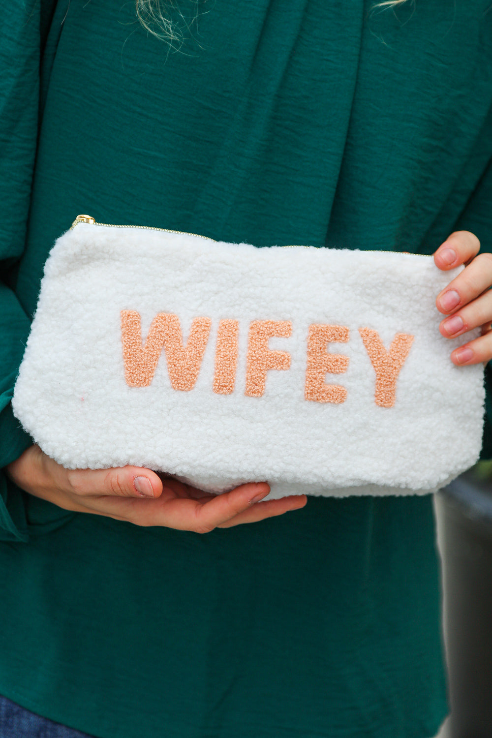 Cream "Wifey" Sherpa Zipper Bag